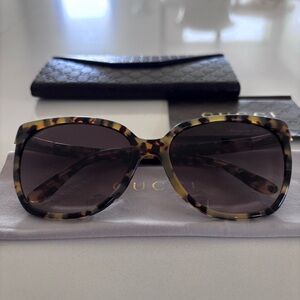 Gucci sunglasses